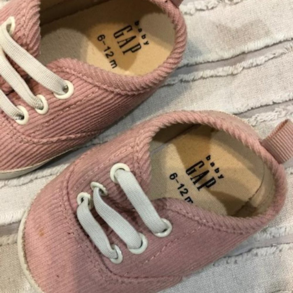 Baby Gap, Little Treasure, Scooter & other - 4 pairs of baby shoes - Picture 3 of 6